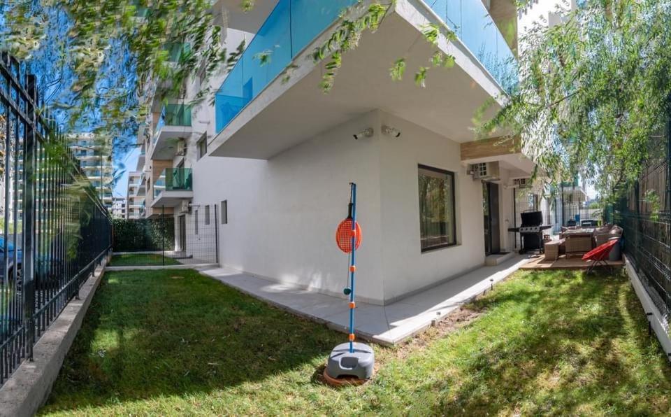 Portami Al Mare - Apartament, Terasa & Curte Năvodari Екстериор снимка